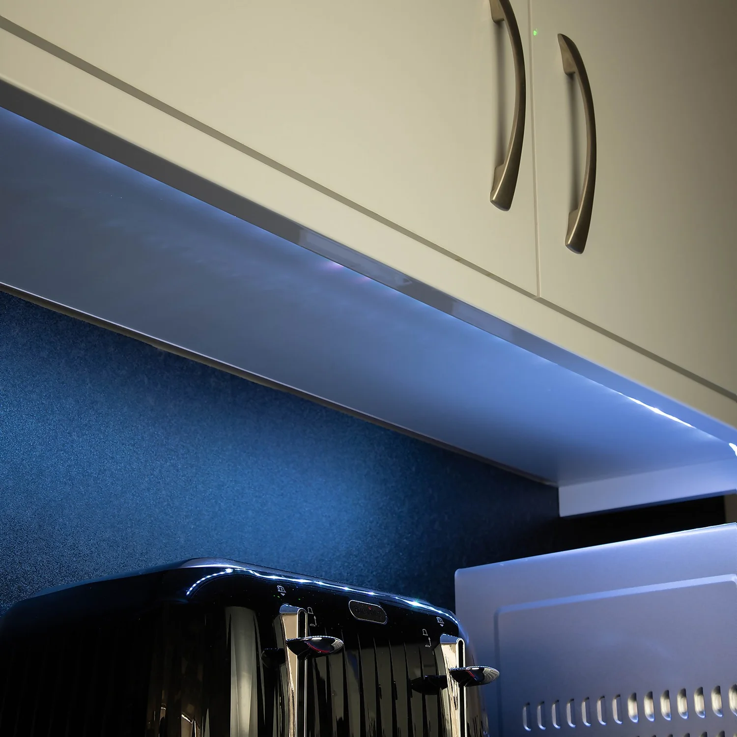 Colour Changing LED Flex Strip Light 4 Pack 4 Colour Changing LED Flex Strip Light 4 Pack - Image 4