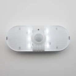 Arlec LED Motion Utility Light -None || EGLO || Energizer Sales 12823645 9395007580066653