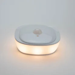 Arlec Square LED Motion Light -None || EGLO || Energizer Sales 12823696 2015007594602610