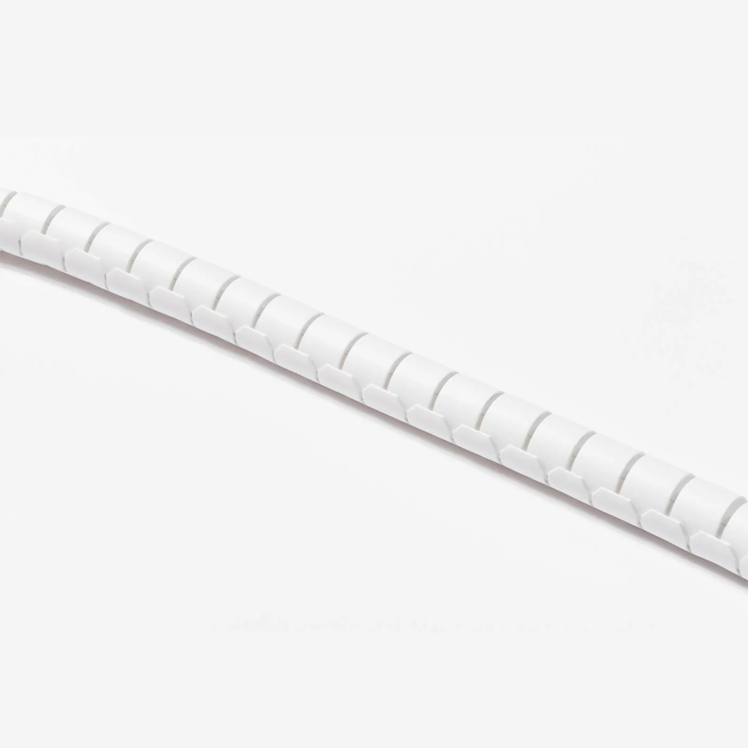 D-Line Cable Zipper - 2.5m Length 25mm Diameter, White 2 D-Line Cable Zipper - 2.5m Length 25mm Diameter, White - Image 2