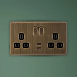 Arlec Fusion 13A 2 Gang Antique Brass Double Switched Socket With 2x4A USB -None || EGLO || Energizer Sales 12835372 1664833171553251
