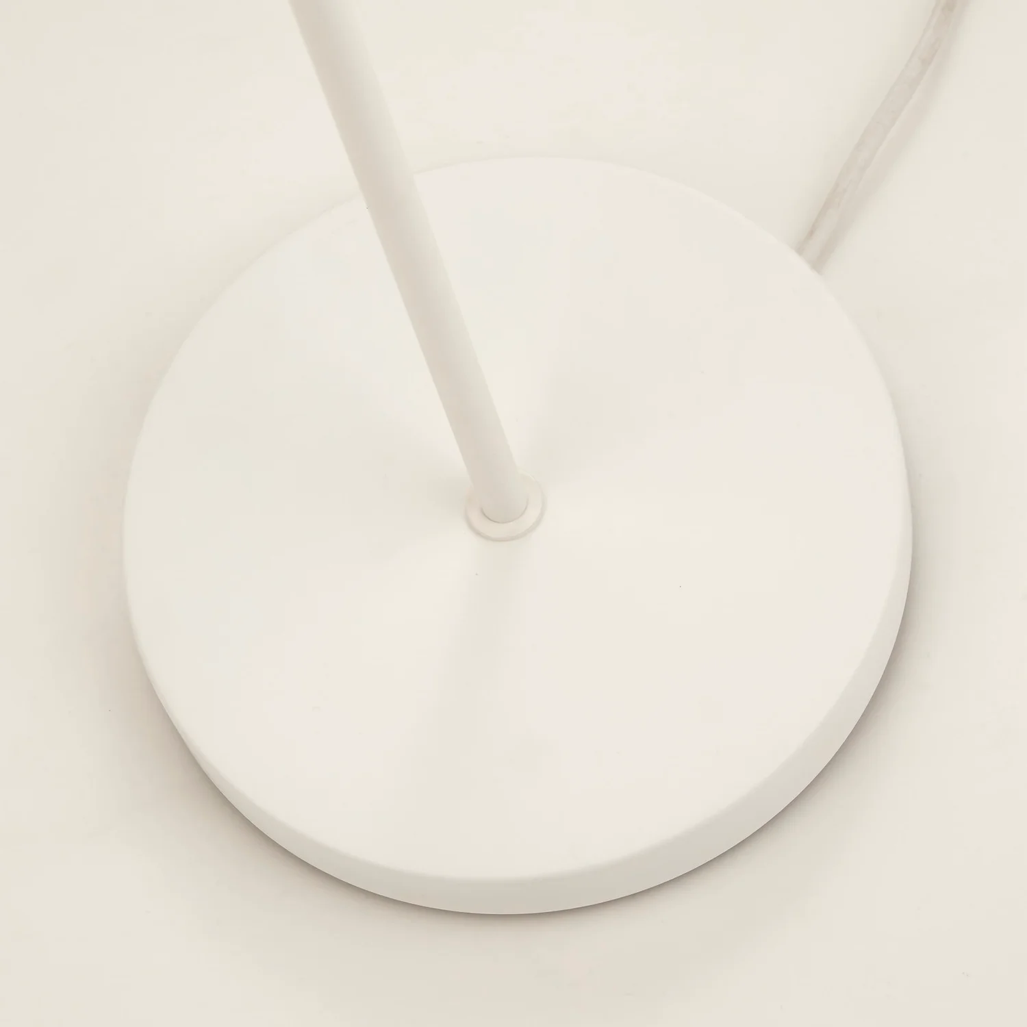 Jay Floor Lamp - White 5 Jay Floor Lamp - White - Image 5