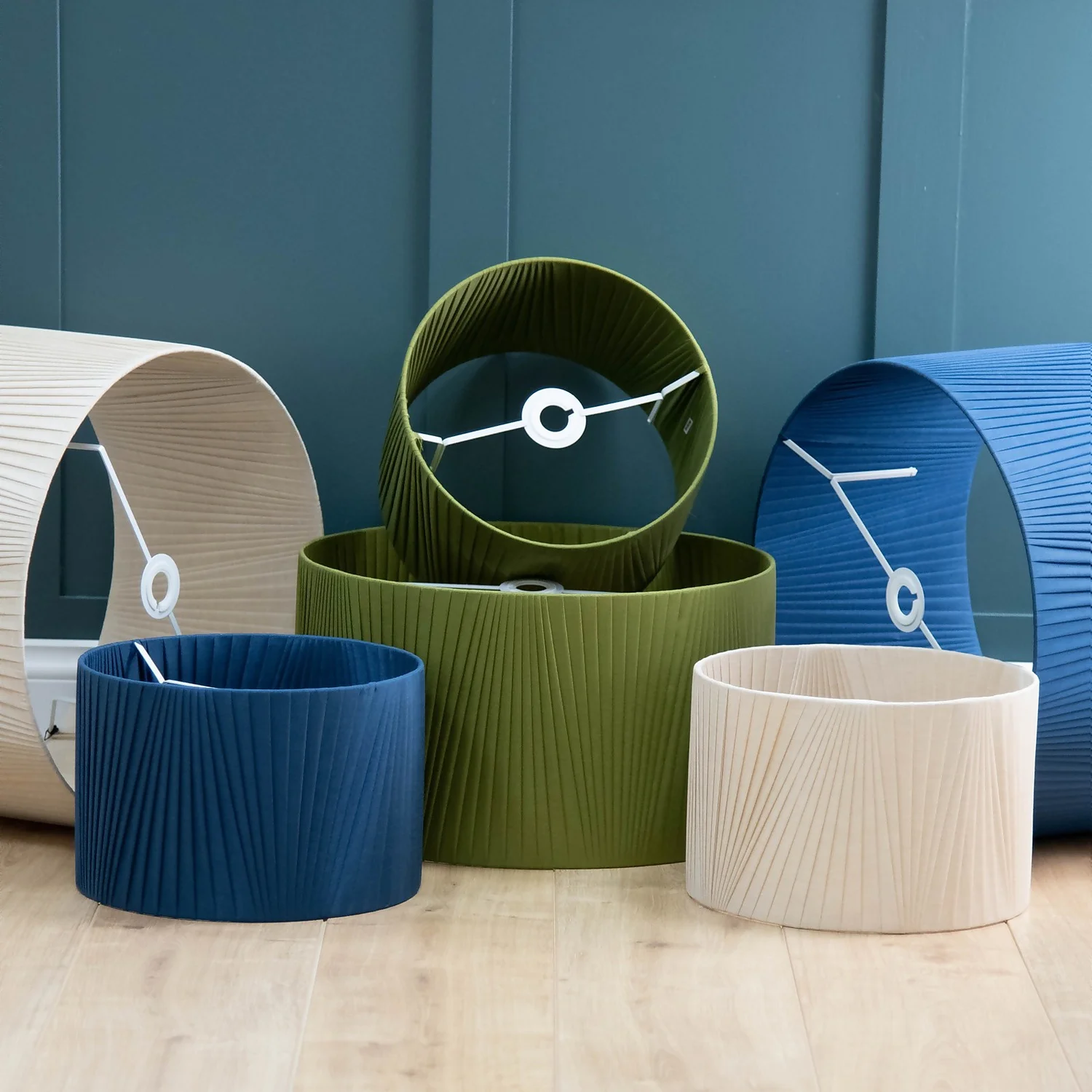 Raye Olive Drum Pleated Silk Shade - 30cm 8 Raye Olive Drum Pleated Silk Shade - 30cm - Image 8