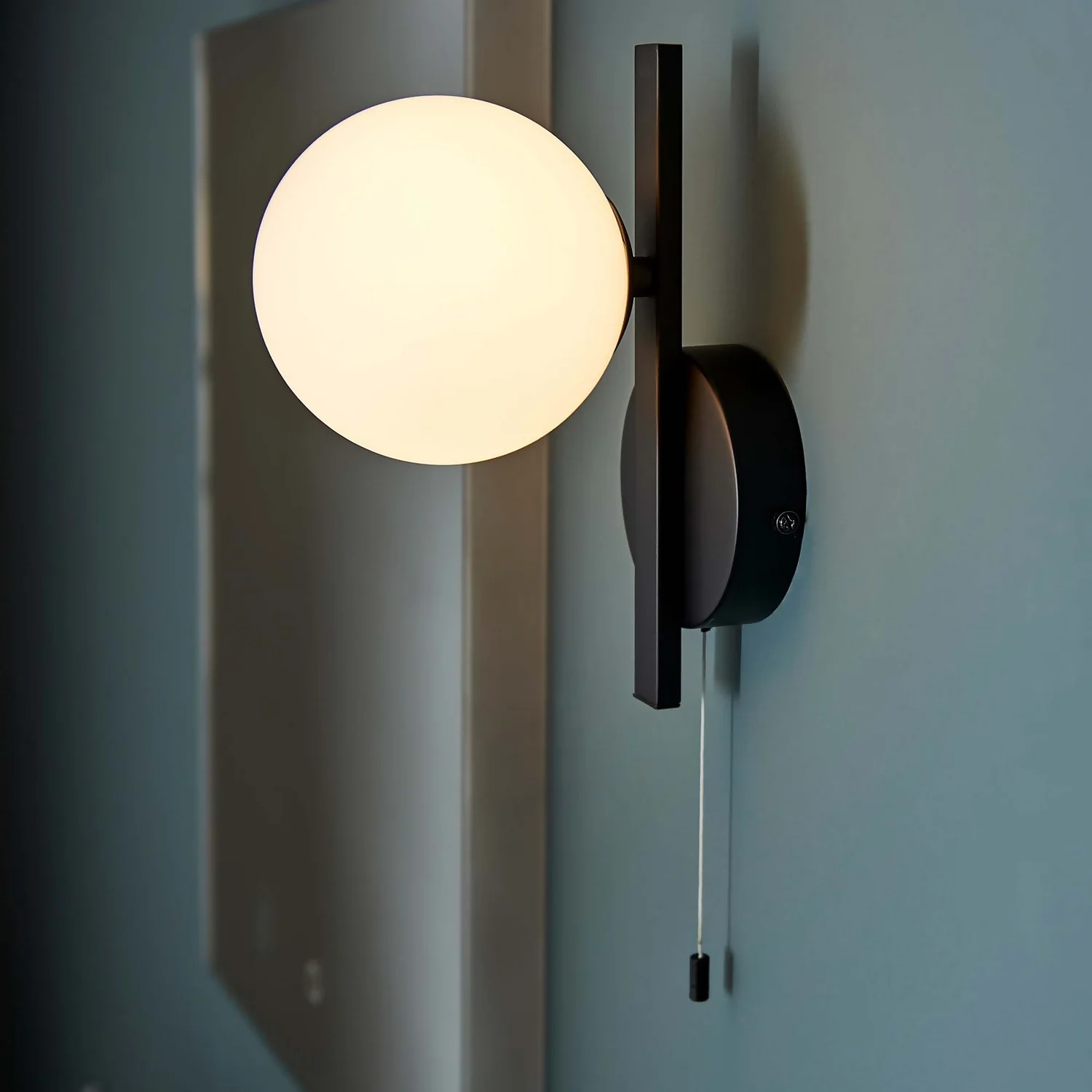 Hawkhill Bathroom Wall Light - Black 3 Hawkhill Bathroom Wall Light - Black - Image 3