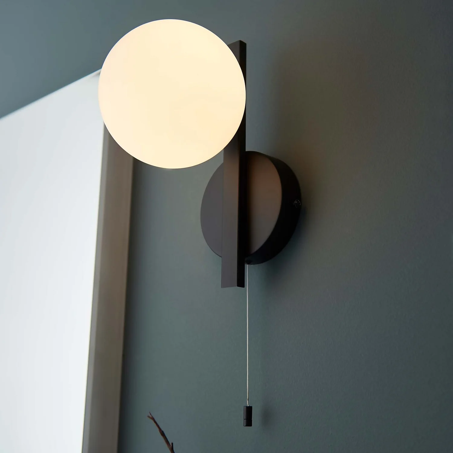 Hawkhill Bathroom Wall Light - Black 1 Hawkhill Bathroom Wall Light - Black
