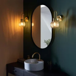 Setley Bathroom Wall Light - Brass -None || EGLO || Energizer Sales 13794238 4554957104577806