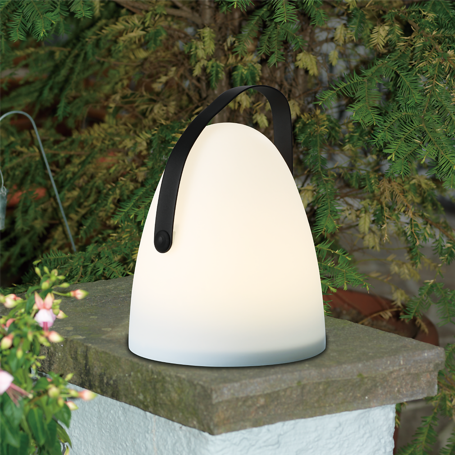 Eglo Collirados LED Solar Table Lamp 1 Eglo Collirados LED Solar Table Lamp