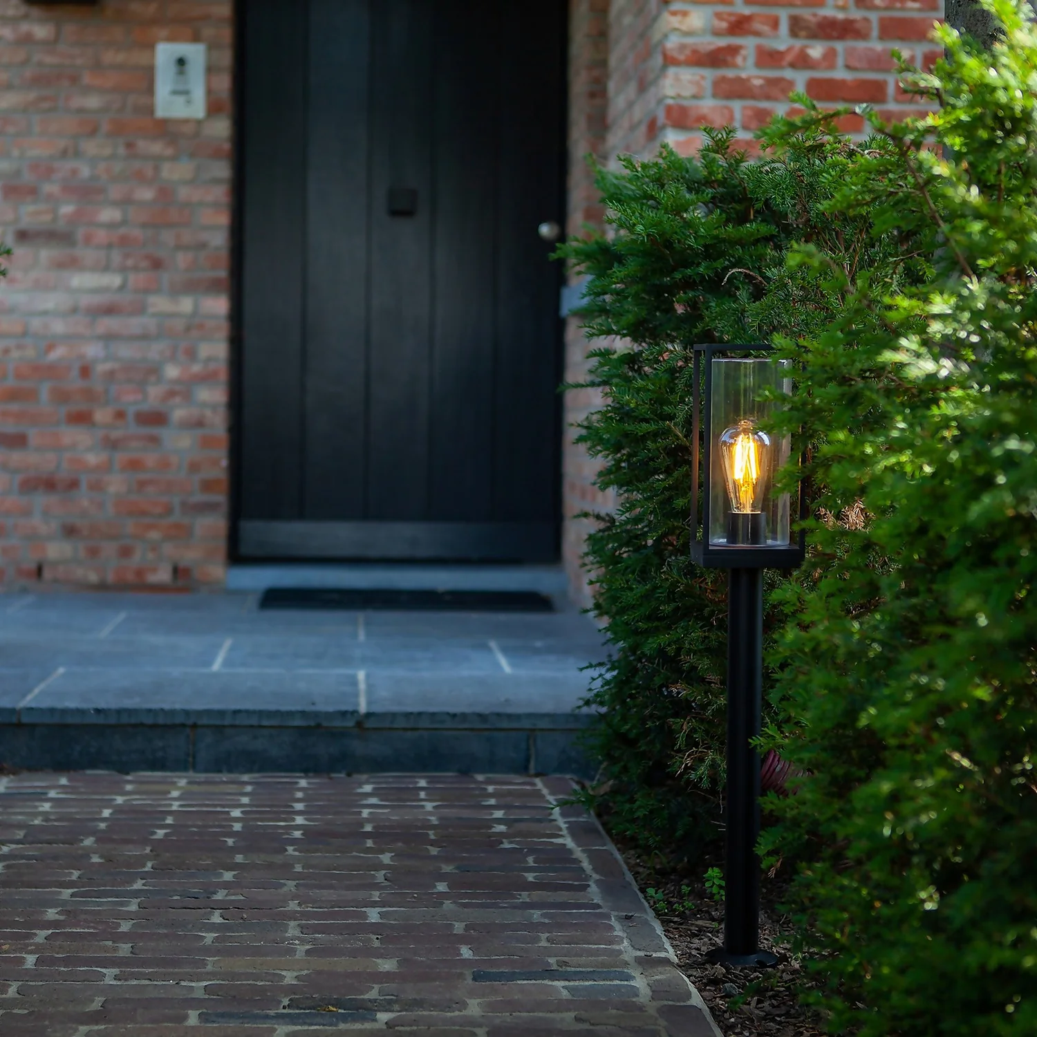 Lutec Flair E27 Outdoor Bollard Light - Black 3 Lutec Flair E27 Outdoor Bollard Light - Black - Image 3