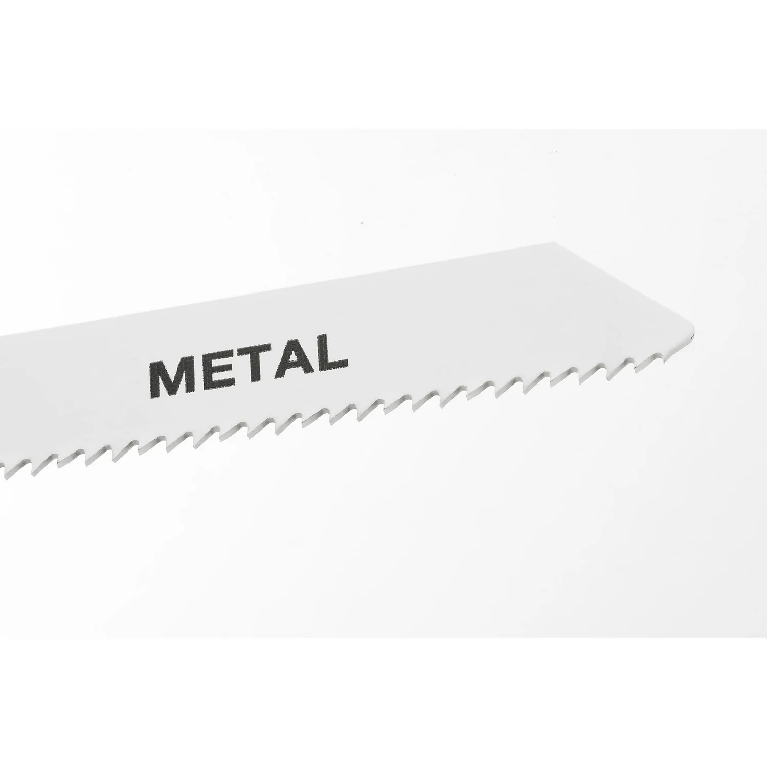 STANLEY Reciprocating Saw Blade Metal 152mm (STA22172-XJ) 3 STANLEY Reciprocating Saw Blade Metal 152mm (STA22172-XJ) - Image 3