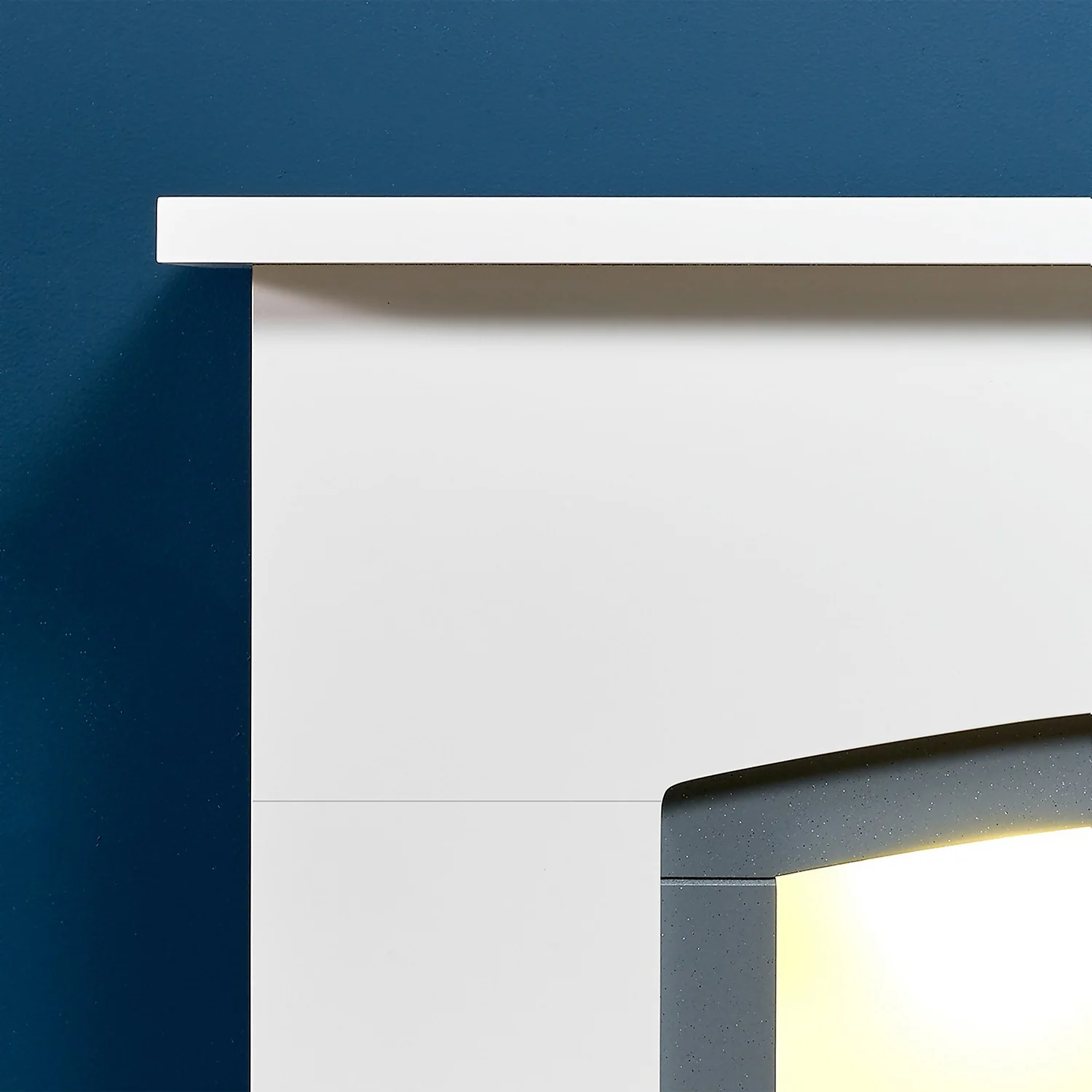 Αδάμ Adam Savanna Fireplace In Pure White & Grey With Downlights & Eclipse Electric Fire With Inset Fitting In Chrome, 48 Inch 3 Αδάμ Adam Savanna Fireplace In Pure White & Grey With Downlights & Eclipse Electric Fire With Inset Fitting In Chrome, 48 Inch - Image 3