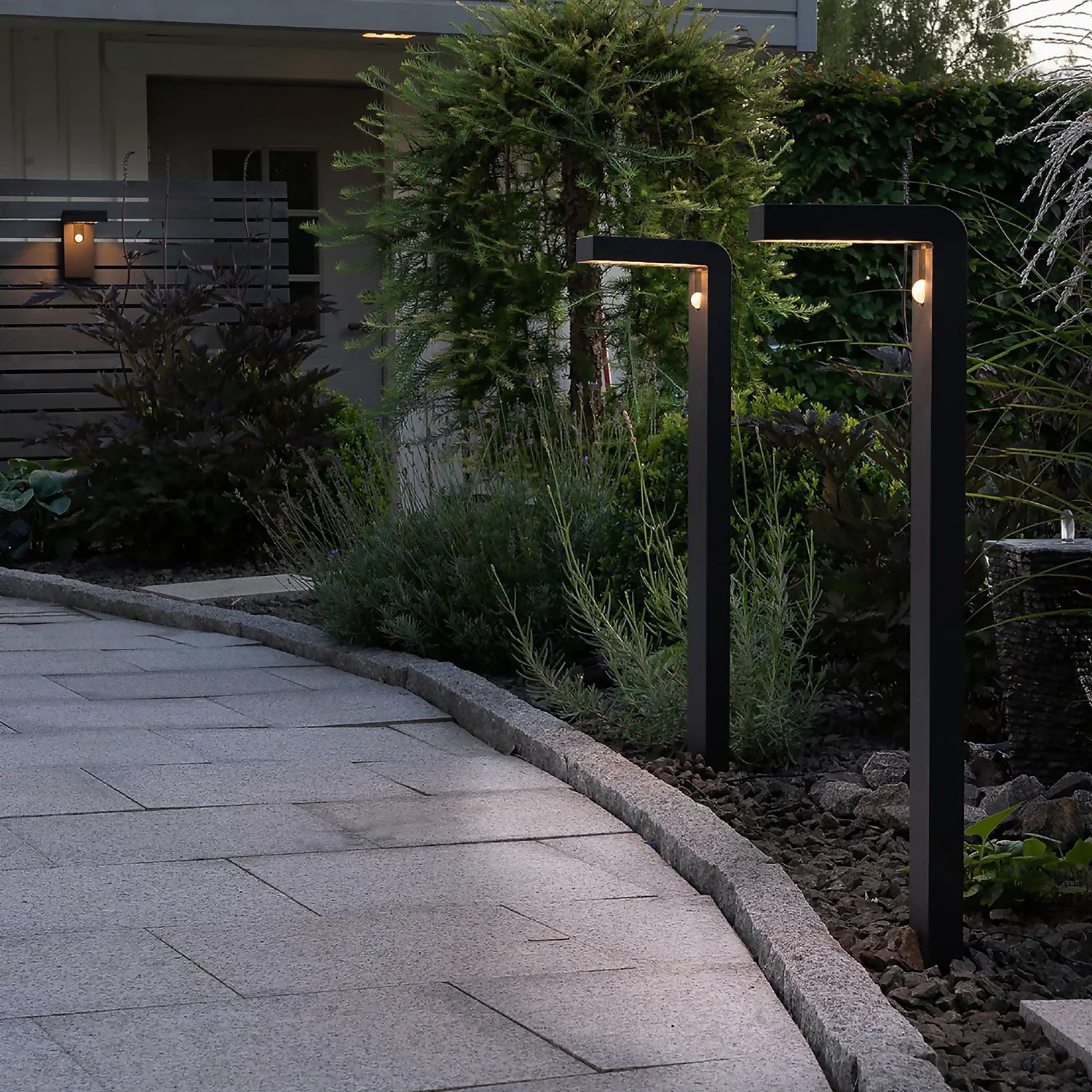 Eglo Baracconi Outdoor LED Sensor Solar Wall Light 2 Eglo Baracconi Outdoor LED Sensor Solar Wall Light - Image 2