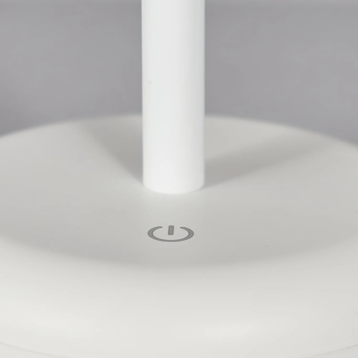 LED Rechargeable Table Lamp - White 7 LED Rechargeable Table Lamp - White - Image 7